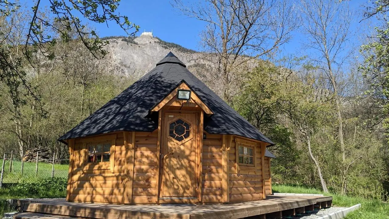Kota Shantyhome Saint-Martin-d'Arc